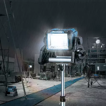 Makita DML811 LED-tyÃ¶maavalaisin 18V LXT / Verkkovirta | Hybrid (3000 lm & IP65) - Makita Akkuvalaisimet - DML811 - 2