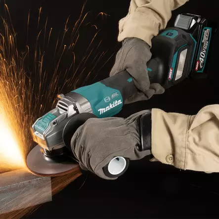 Makita GA044GZ Kulmahiomakone XGT 40V 125 mm â€“ X-LOCK, Turvakytkin ja SÃ¤Ã¤dettÃ¤vÃ¤ nopeus - Makita akkurälläkät - GA044GZ02 - 2