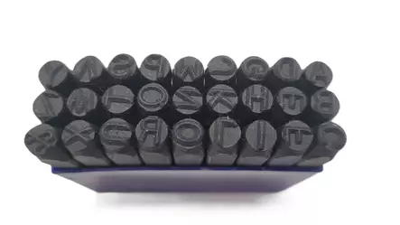 Kirjainmeistisarja A-Z | 8 mm (Iso koko, Karkaistu TerÃ¤s) - Meistit - 101556 - 1