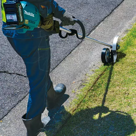 Makita UE001GZ Rajaaja XGT 40V â€“ Ammattitason tarkkuutta nurmikon reunojen viimeistelyyn - Siimaleikkurit ja raivaussahat - UE001GZ - 2