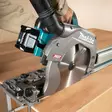 Makita HS009GZ Pyörösaha XGT 40V 235 mm – Huikea 85 mm sahausyvyys ja Ohjauskiskoyhteensopivuus - Makita akkusirkkelit ja akkupyörösahat - HS009GZ - 2